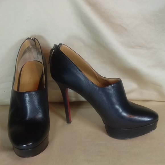 Nine West Shoes - Beautiful Leather Booties